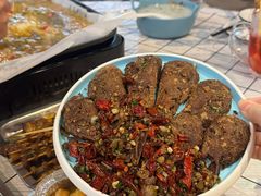 -顶峰夜宴·龙虾烧烤大排档(九江学院店)