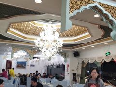 -马尔龙新疆饭店·清真(瑞景店)