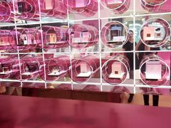 -王府井百货熙地港店