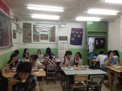 大堂-做了不起的80后