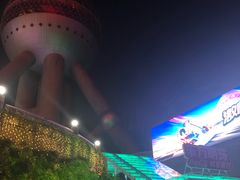-东方明珠·可口可乐欢乐餐厅