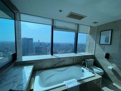 -上海龙之梦万丽酒店