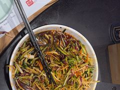-山河屯铁锅炖·非遗铁锅炖(华强北店)