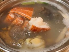 -半岛翡丽海鲜自助餐厅(观风亭店)