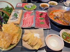 -由衷贵州酸汤牛肉火锅(新桥店)