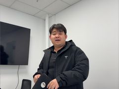 -TESLA 特斯拉(北京后沙峪特斯拉中心)