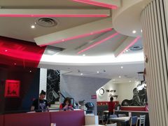 大堂-必胜客(威高广场店)