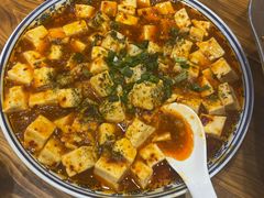 -乡土特色.冷锅鱼.牦牛肉汤锅