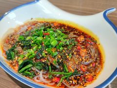 -有红鸡毛店·川菜(建设路店)