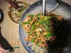 -费大厨辣椒炒肉(万家丽一店)