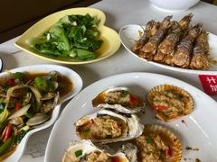 -覃记海鲜美食餐厅