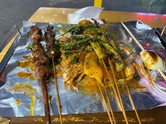 -小辣椒火盆烧烤(温泉南街店)