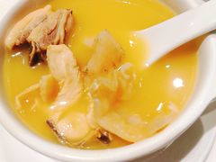 浓汤花胶鸡汤-维园悦谱·海派家常菜(乌鲁木齐南路店)