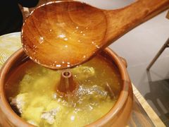 建水汽锅鸡小份-麦麦山云南菜(复地活力城店)