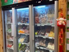 -锅圈食汇火锅烧烤食材超市(小海地店)