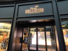 -Hollister(天环广场店)