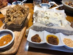 -95号酱骨·一块豆腐(展春园西路店)