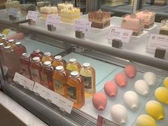 -théATRE 茶聚场(王府中環店)