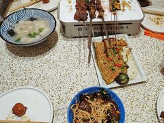 -小董哥烤串·爆汁大油边(故宫店)