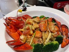 -万龙洲海鲜(大兴绿地缤纷城店)