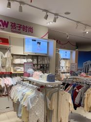 -孩子王(静安大融城店)