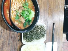 -李先生牛肉面大王(北京站售票厅餐厅)