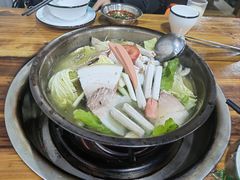 清汤虾饺豆花+荤豆花双拼-陈记泸州酸菜豆花火锅(建设路店)