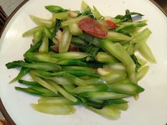 -潮界(凯德晶萃店)