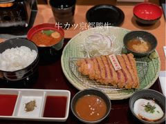 -牛カツ京都勝牛(河原町蛸薬師店)
