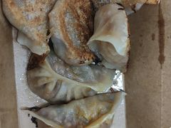 辣牛饺-肥安娜·小吃·饮品