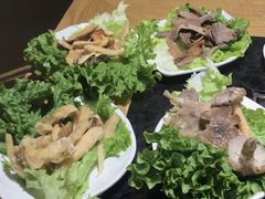 -有一锅·野生菌黑山羊腊排骨火锅(古城北门店)