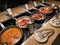 -大中华希尔顿酒店-念自助餐·嗨啤·小龙虾