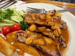 蒜子牛仔肉-玫瑰园西餐厅(新华大厦店)