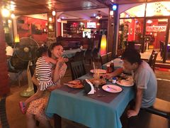 -Pakwan Restaurant & Bar