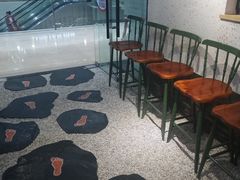 等位区-香香春饼·非遗技艺(万达店)