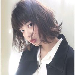 短发小外翻-茶发Salon·烫发染发理发