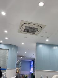 -蕾特恩专业祛痘·皮肤管理