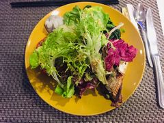 -深圳富苑皇冠假日套房酒店