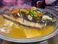 -令狐冲·炭烤活鱼(宝龙店)