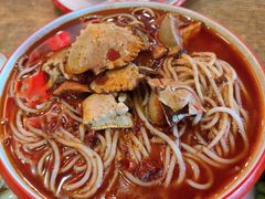 -老闵田螺馆·南昌特色小炒(梦时代店)