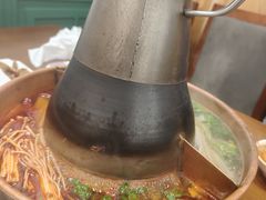 -楼外楼大刀肉传统火锅居(博学路店)