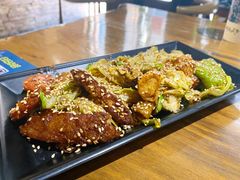 -八月美食小馆(银泰城总店)