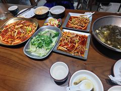-三叔特色自贡菜(中海国际店)