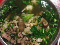 -谢老五跷脚牛肉·非遗传承店