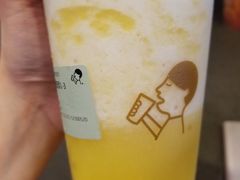 满杯金菠萝-喜茶(上海兴业太古汇店)