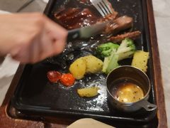 -必胜客(城西银泰店)