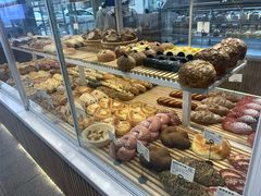 -焙丽拾光(麦凯乐直营店)