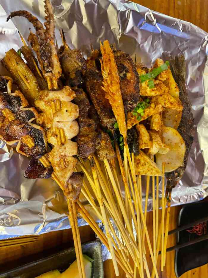 hes何师烧烤(龙湖时代天街店)-"位置:大坪龙湖时代天街,从一号线石油