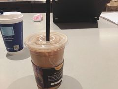 -瑞幸咖啡(外滩SOHO店)