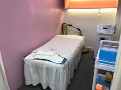 -斐尔国际皮肤管理中心